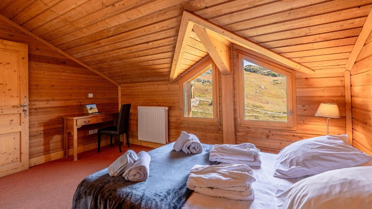 Madame Vacances Les Chalets De L'Altiport Alpe d'Huez Exteriör bild