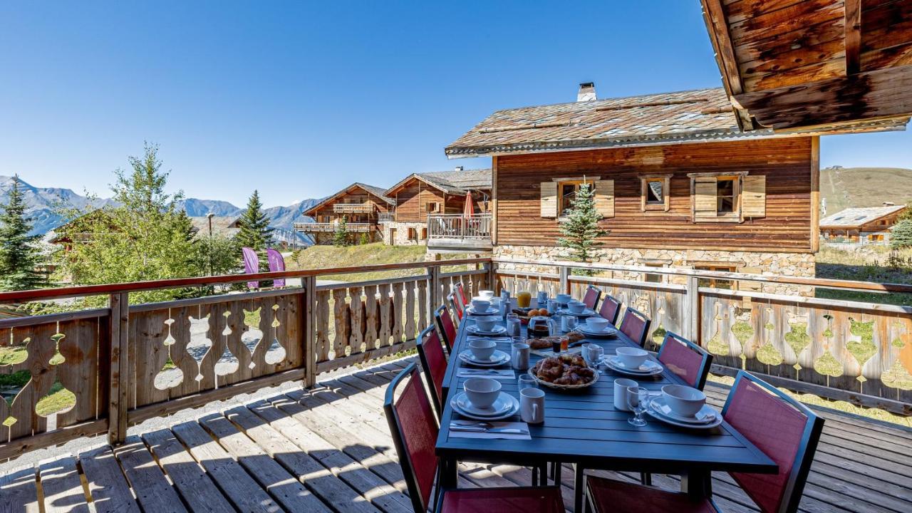 Madame Vacances Les Chalets De L'Altiport Alpe d'Huez Exteriör bild