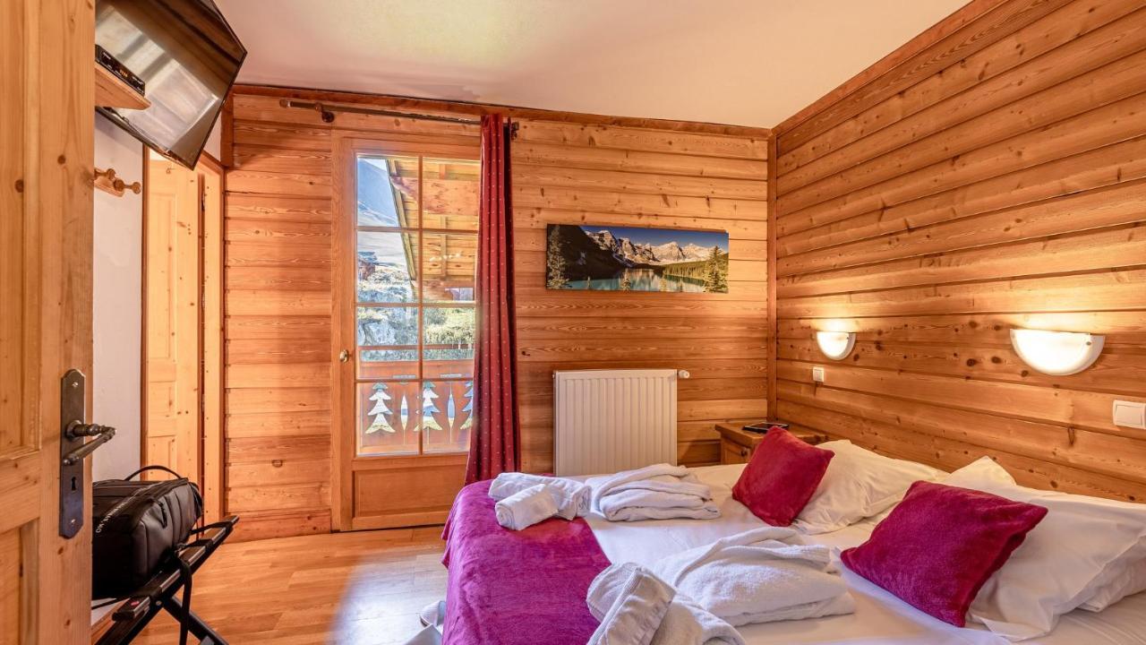 Madame Vacances Les Chalets De L'Altiport Alpe d'Huez Exteriör bild