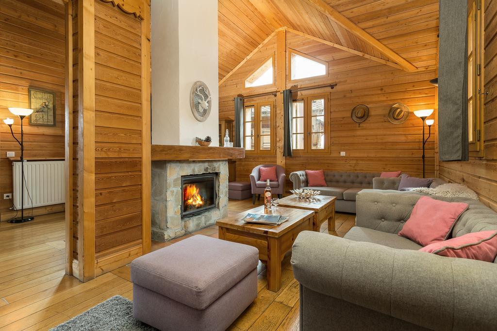 Madame Vacances Les Chalets De L'Altiport Alpe d'Huez Exteriör bild
