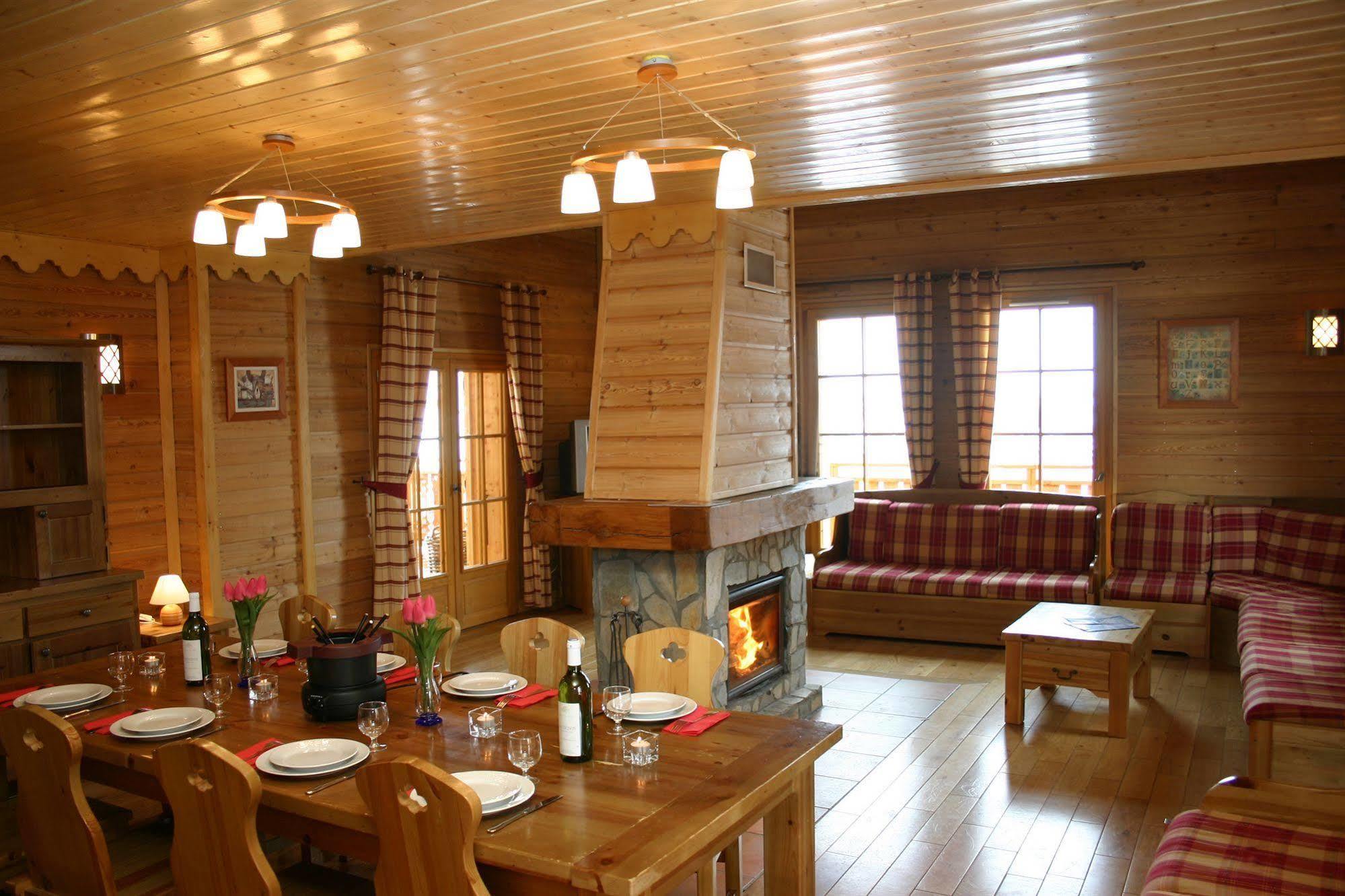 Madame Vacances Les Chalets De L'Altiport Alpe d'Huez Exteriör bild